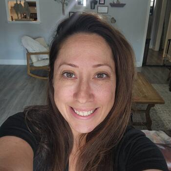 Babysitter in Friendswood: MEGAN