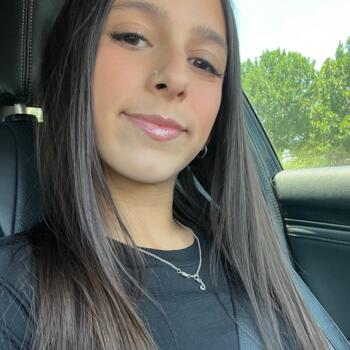 Babysitter in Plano (Texas): Juliet