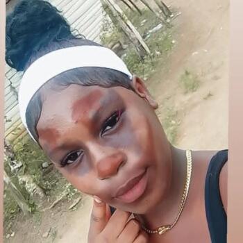 Niñera en Monte Plata: Karen