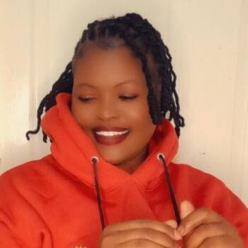 Babysitter in Nairobi: Elizabeth