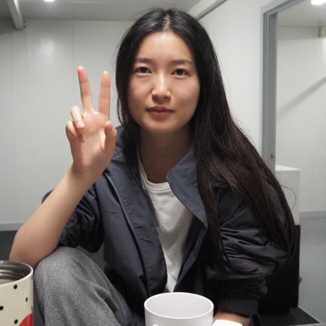 Babysitter in Nelson: Yulu