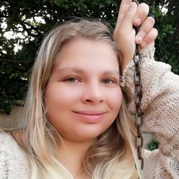 Babysitter in Centurion: Charne