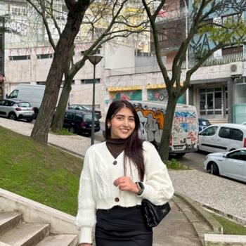 Babysitter em Lisboa: Dikshya