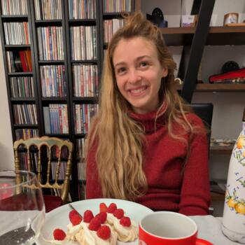 Babysitter in Turin: Leora