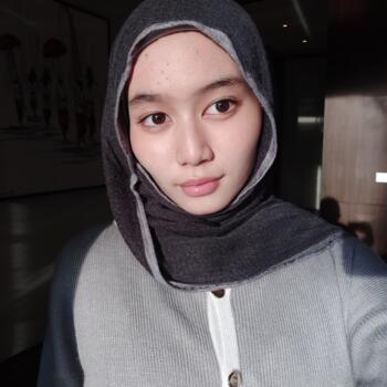 Babysitter Jakarta: Raanya