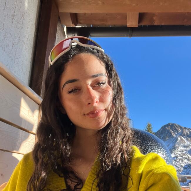 Babysitter in Milan: LUCIA