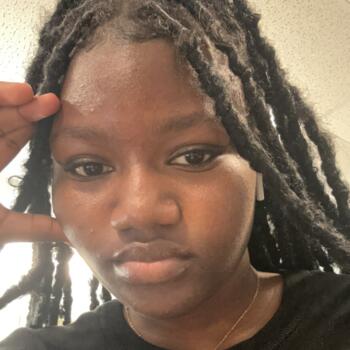 Babysitter Lawrence (New York): Timmia