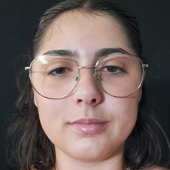 Babysitter in Milan: Nicole