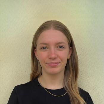 Babysitter in Lyon: Diane