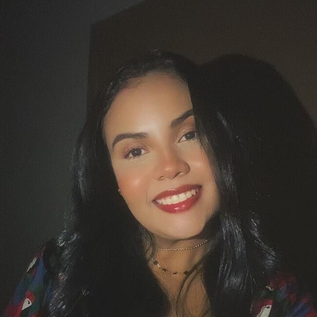 Babysitting job in Santa Cruz: Brenda