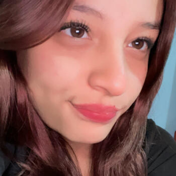 Babysitter Puebla City: Mia