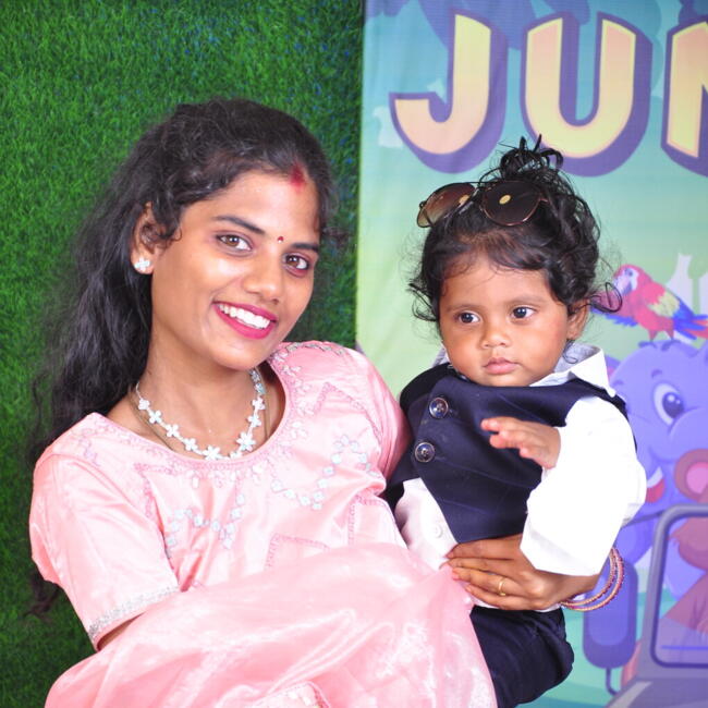 Babysitter in Chennai: Dhesiya