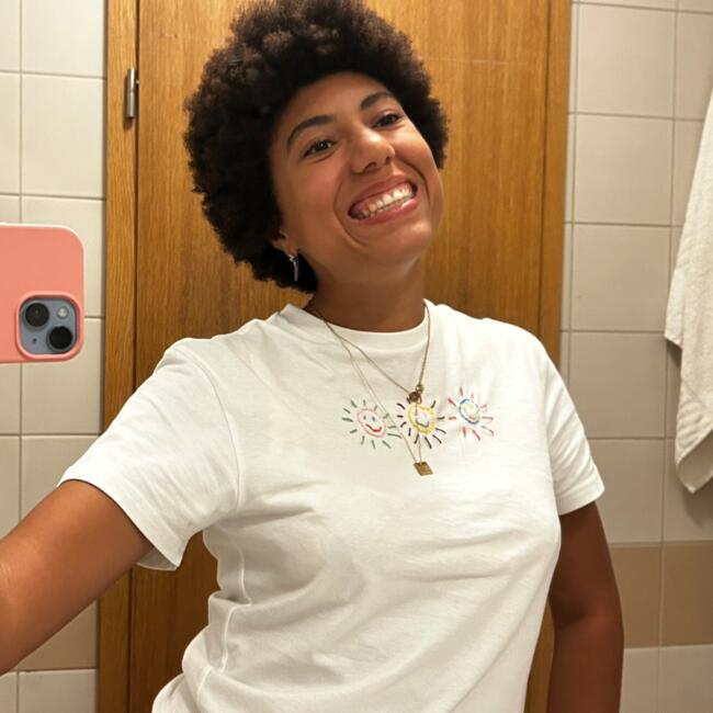 Babysitter in Marseille: Lissa-Dior