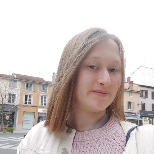 Babysitter in Saint-Etienne: Morgane