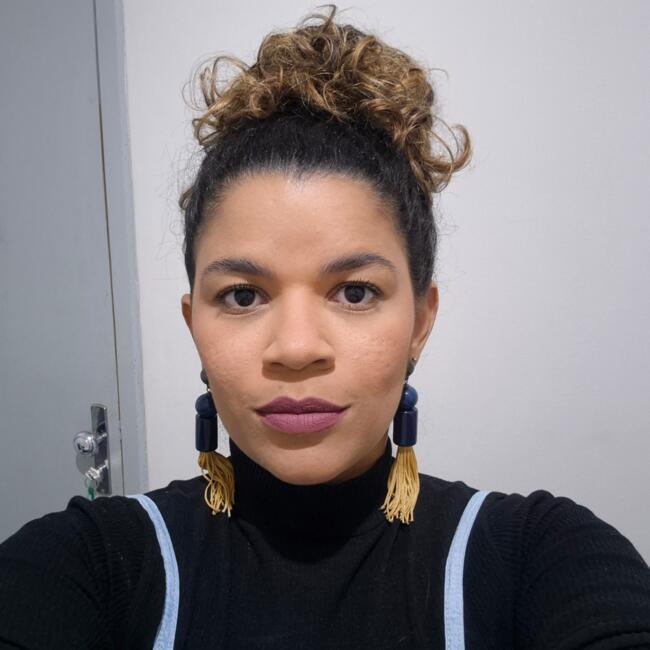 Emprego de babá em Porto Velho: Elis