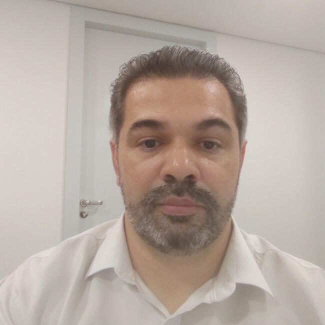 Emprego de babá em Balneário Camboriú: Jozinaldo