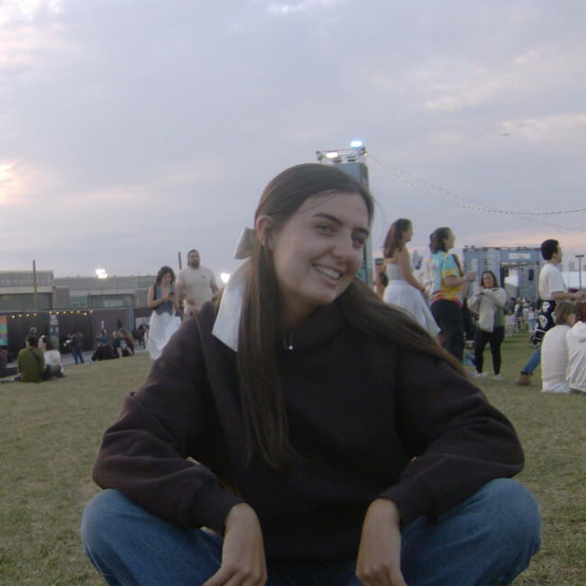 Babysitter in Waterloo: Emma