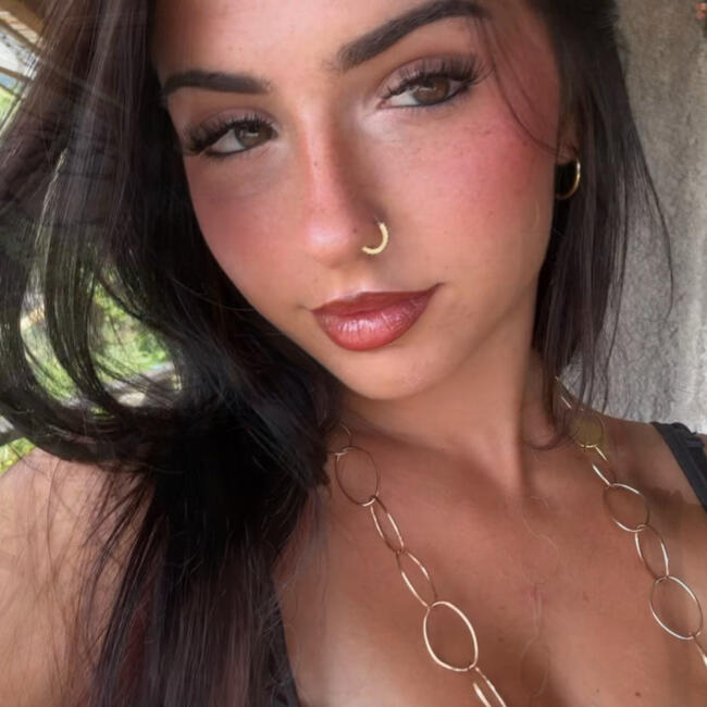 Babysitter em Funchal: Lara