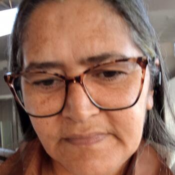 Babá Goiânia: Zefirene