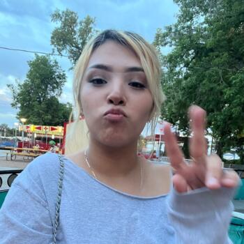 Babysitter in Lakewood: Maryjane