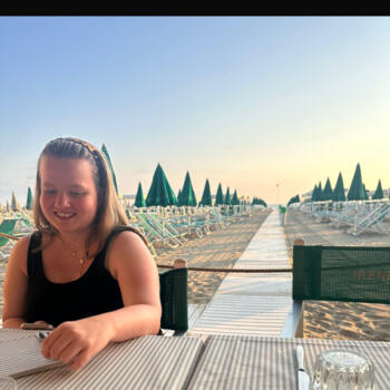 Oppas in Ede: Carlijn