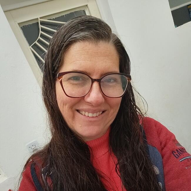 Babysitter in São José dos Campos: Laura Fabiola