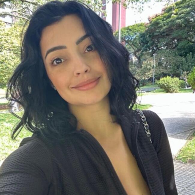 Emprego de babá em Fazenda Rio Grande: Jhenifer