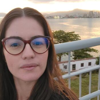Babysitter in São José (São José): Ane