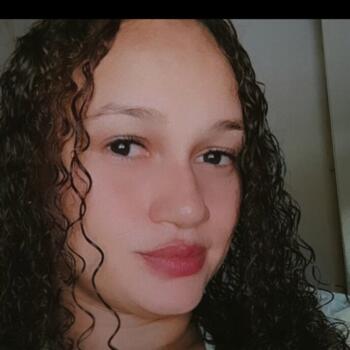 Babá em São Luís: Luana