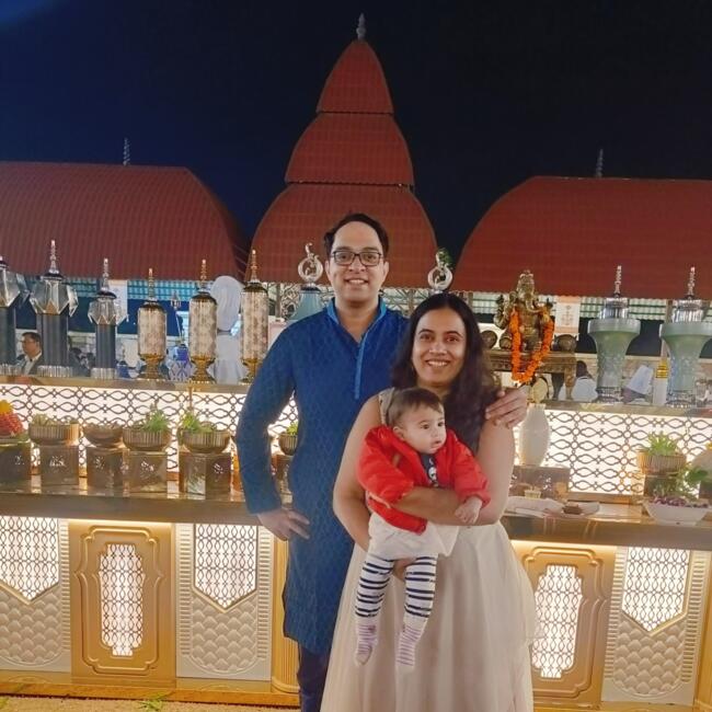 गुरुग्राम में बेबीसिटिंग की नौकरी: Ashish