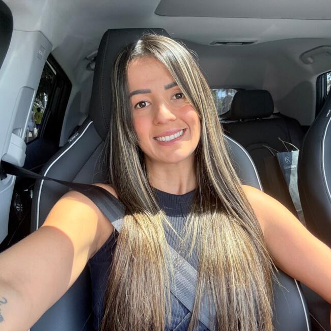 Babysitter in Campinas: Monica