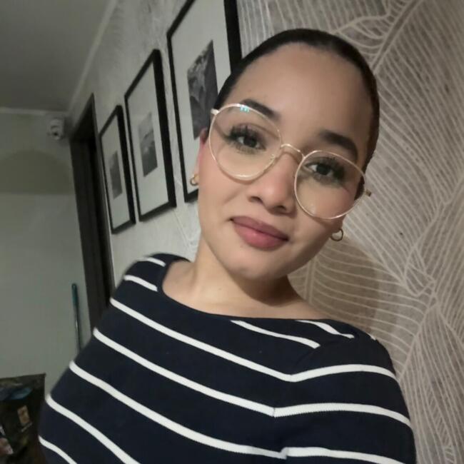 Babysitter in La Florida: Valery