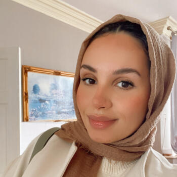 Babysitting job in Waterford: babysitting job Rabab