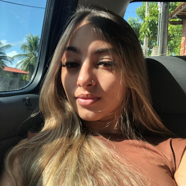 Babysitter in Fortaleza: Samanta
