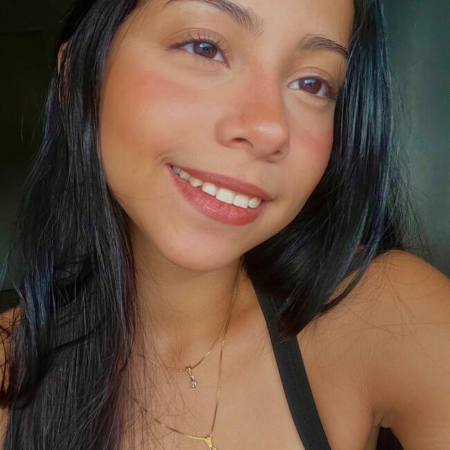 Babá em Recife: Adryelle