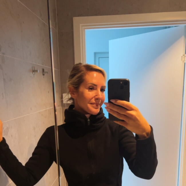 Trabalho de babysitting em Almada: Zorica