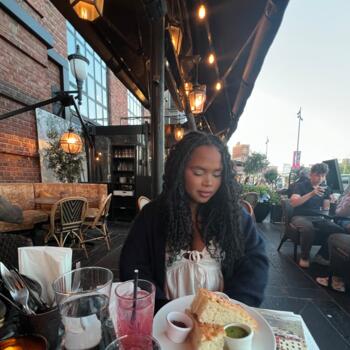 Babysitter in Oslo: Nadra