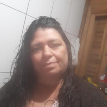 Babysitter in Itanhaém: Elisabete
