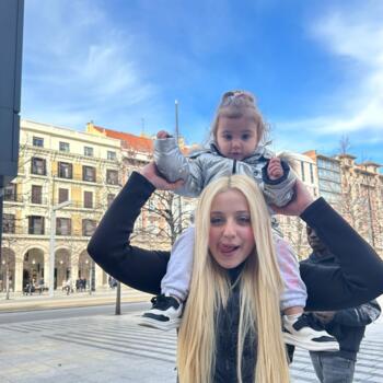 Nanny Zaragoza: Sandra