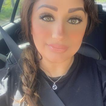Babysitter in Bradford: Amarpreet
