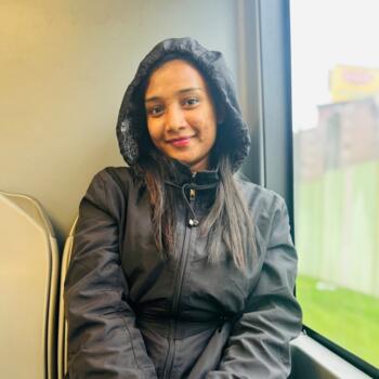 Babysitter in Milan: Tharushi