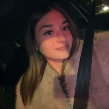 Babysitter in Irigny: Eva