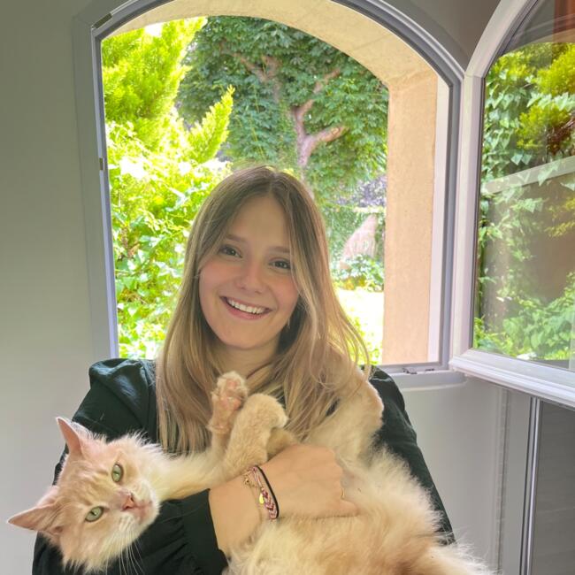 Babysitter in Chartres: Lena