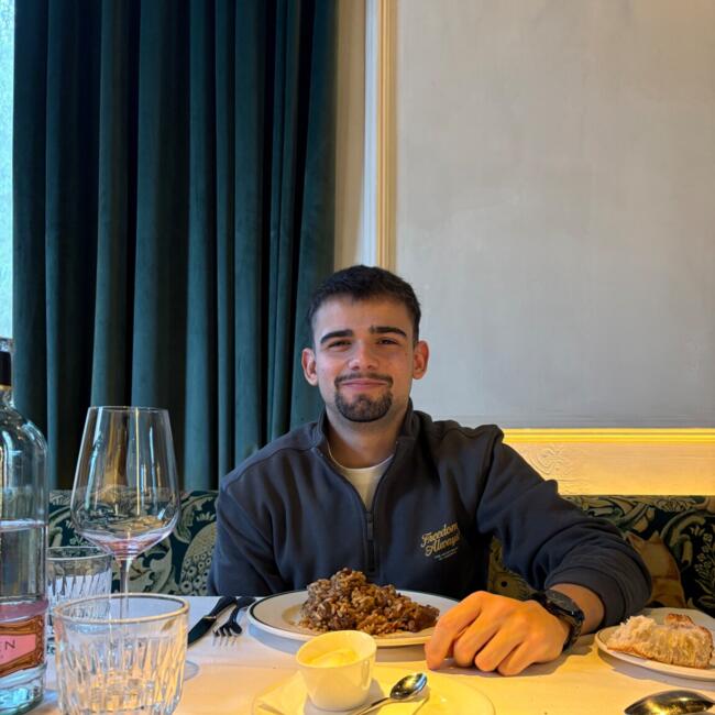 Babysitter in Seville: Jose Maria