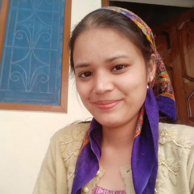 Babysitter in Dehradun: Sakshi