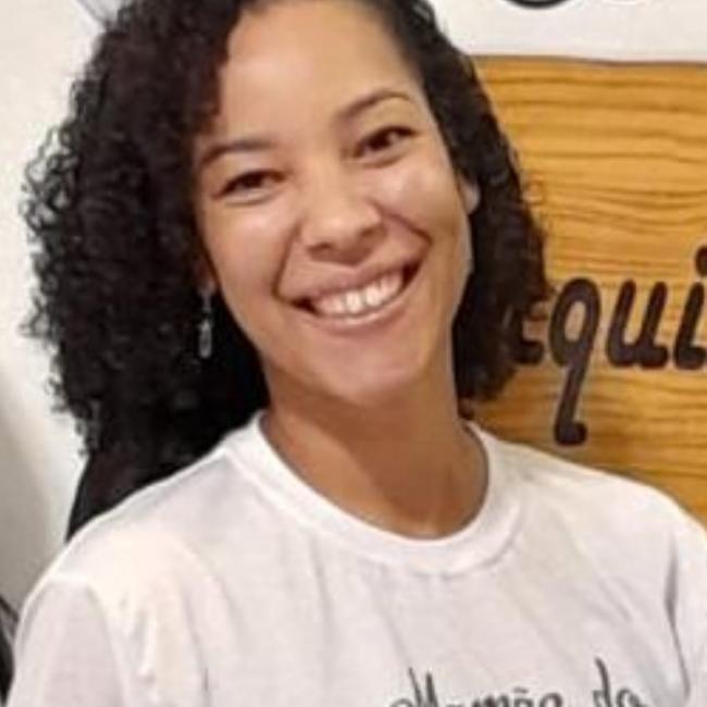 Babysitting job in Praia Grande: Cristiane oliveira