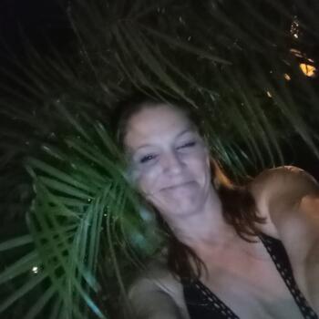 Babysitter in St. Petersburg: Judy