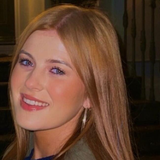 Babysitter in Dublin: Sarah