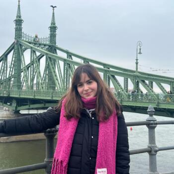 Babysitter em Braga: Maria