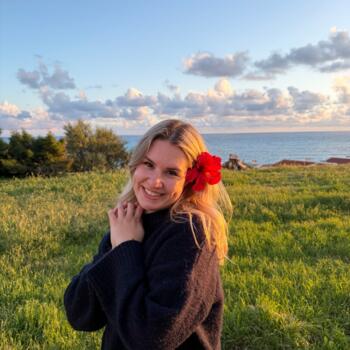Babysitter in Peyia: Vanessa
